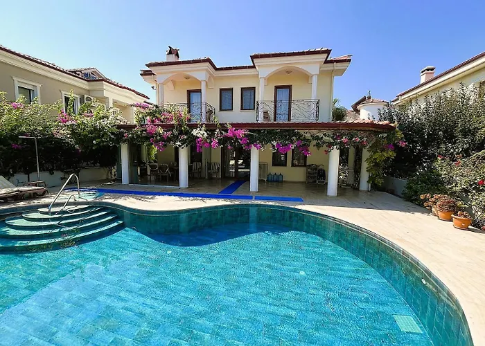 Vigdis Dalyan- Family-friendly In Dalyan Centre With Private Pool & Garden