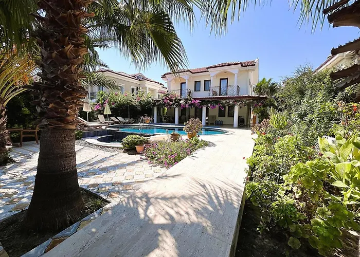 Vigdis Dalyan- Family-friendly In Dalyan Centre With Private Pool & Garden Villa